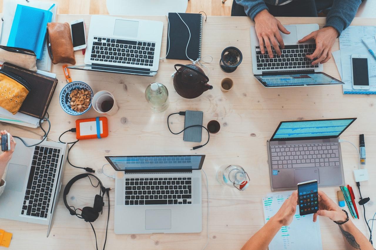CRM E-posta Entegrasyonu: Gmail ve Outlook Nasıl Bağlanır?