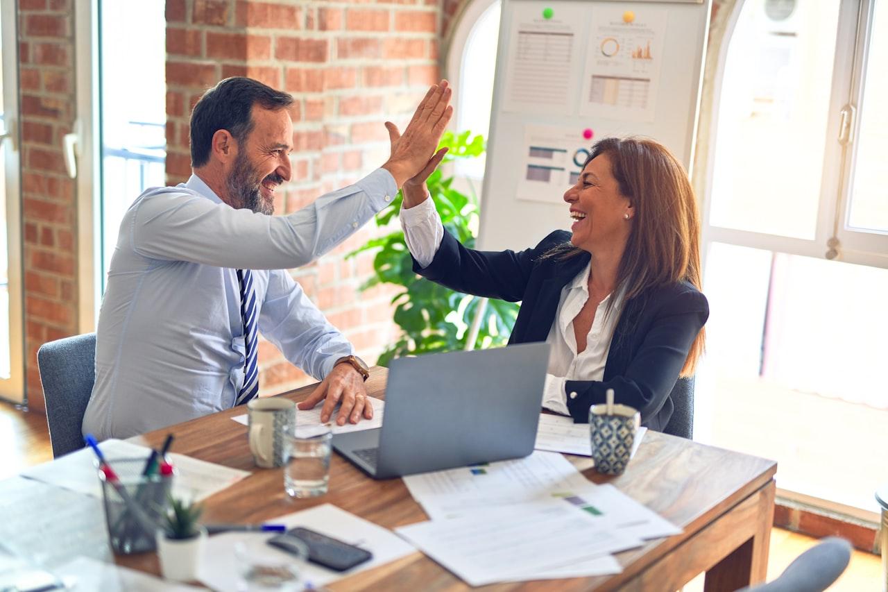 CRM Danışmanına İlk Görüşmede Sorulacak 20 Soru ve İyi Cevap Nasıl Olur?